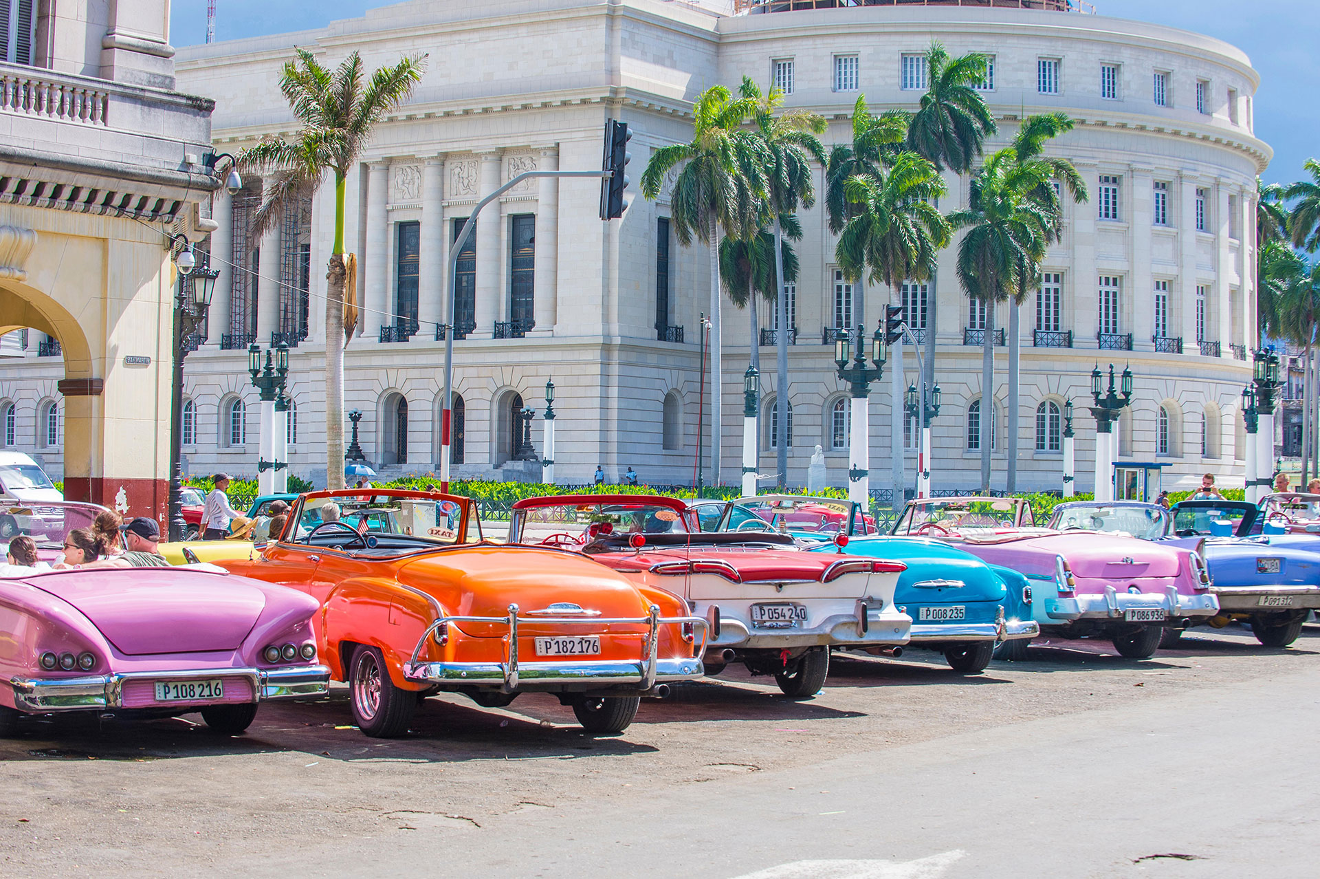 CUBA DANCE HOLIDAYS